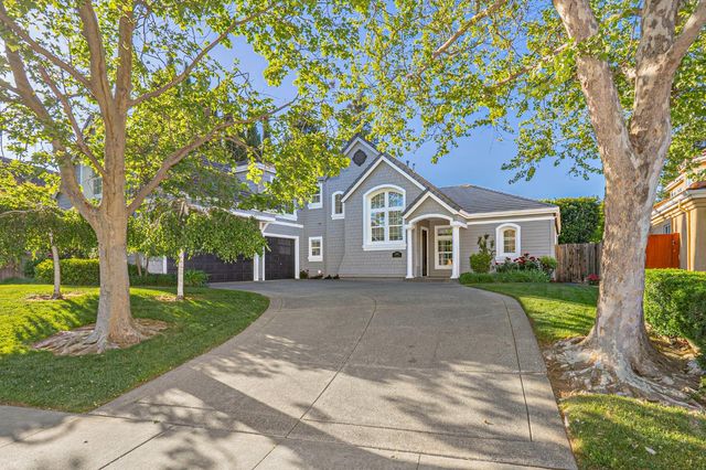 3309 La Playa Dr, Davis, CA 95618
