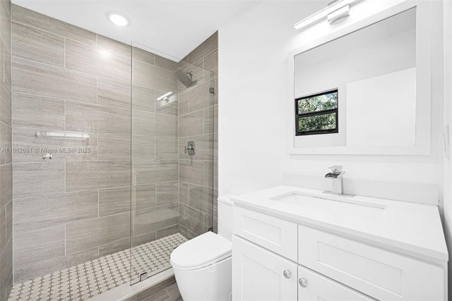 18750 SW 117th Ave, Miami, FL 33177