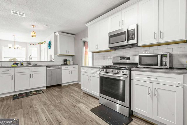 6060 Waterton Drive, Lithonia, GA 30058