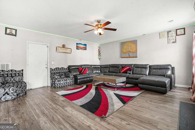 6060 Waterton Drive, Lithonia, GA 30058