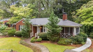 1201 N Overlook Drive, Greenville, NC 27858