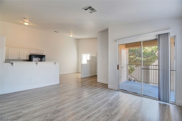 2110 Los Feliz Street 2084, Las Vegas, NV 89156