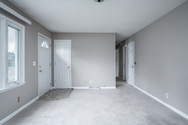 3410 Greenbrier Drive, Bettendorf, IA 52722