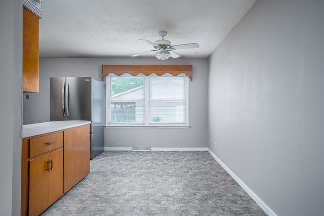 3410 Greenbrier Drive, Bettendorf, IA 52722