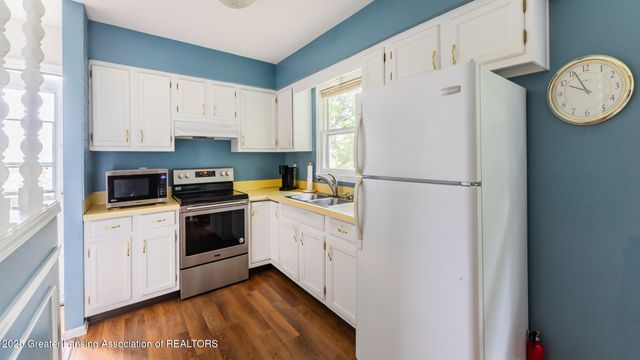 4755 Carlisle Highway, Charlotte, MI 48813