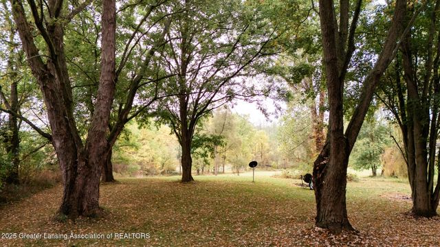 4755 Carlisle Highway, Charlotte, MI 48813