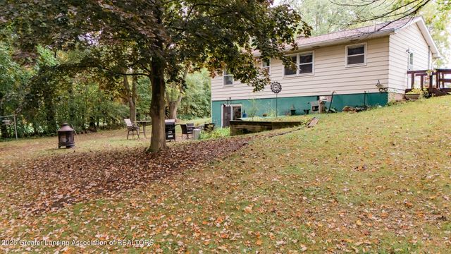 4755 Carlisle Highway, Charlotte, MI 48813