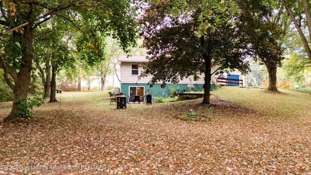 4755 Carlisle Highway, Charlotte, MI 48813