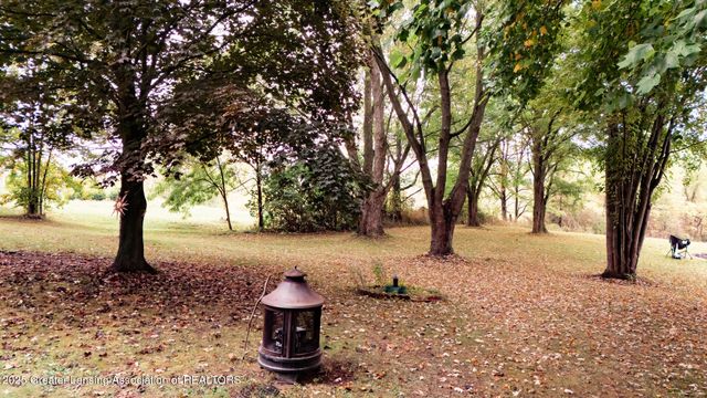 4755 Carlisle Highway, Charlotte, MI 48813