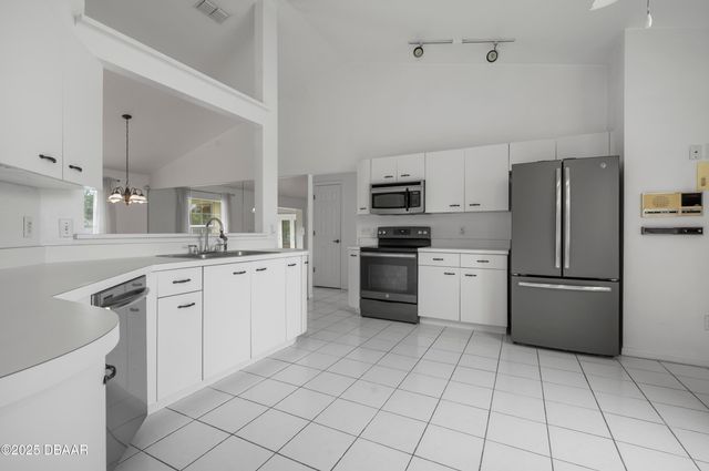 6182 Knotty Pine Court, Port Orange, FL 32127