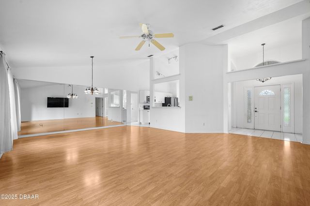6182 Knotty Pine Court, Port Orange, FL 32127