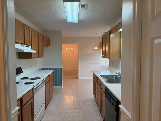 146 Lombardi Court, Orangeburg, SC 29118