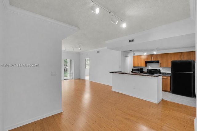 5880 W Sample Road 203, Coral Springs, FL 33067
