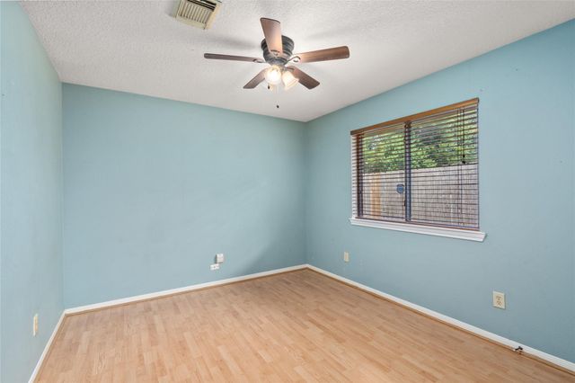 2721 Overland Trail, Dickinson, TX 77539