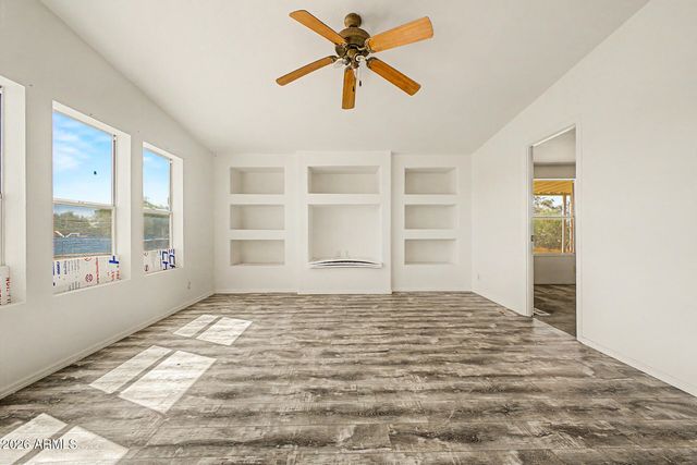 20802 W BEACON Court, Wittmann, AZ 85361