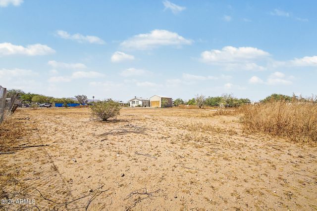 20802 W BEACON Court, Wittmann, AZ 85361