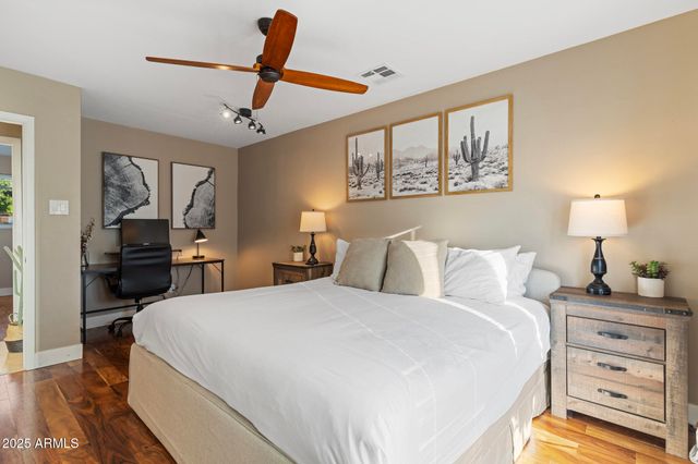 8507 E MONTECITO Avenue, Scottsdale, AZ 85251