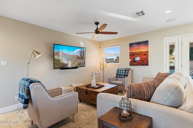 8507 E MONTECITO Avenue, Scottsdale, AZ 85251