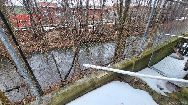 1 Lawrence Road, Poughkeepsie, NY 12601