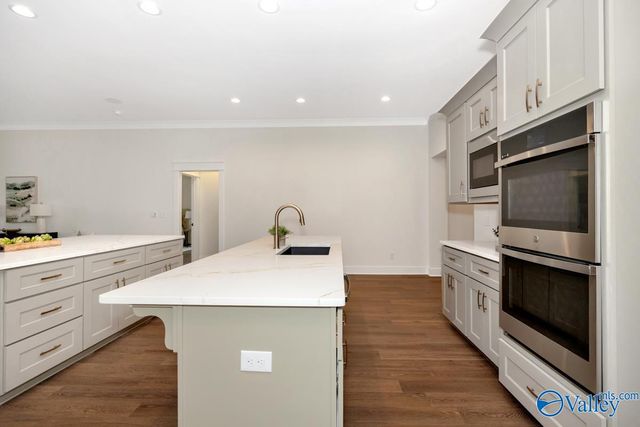 8031 Tupelo Gum Trace, Huntsville, AL 35802