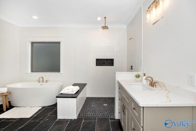 8031 Tupelo Gum Trace, Huntsville, AL 35802