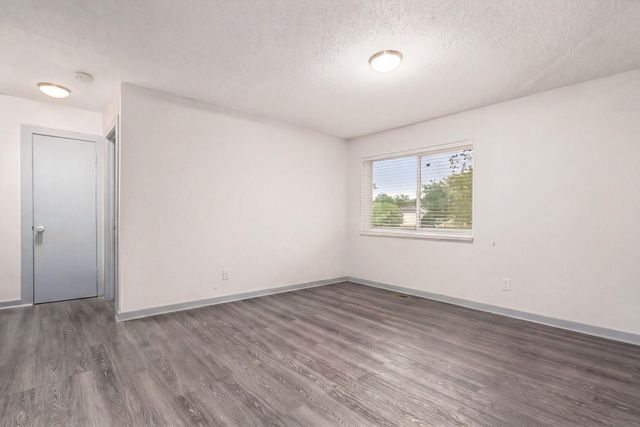 2406 Bucks RUN, Austin, TX 78744
