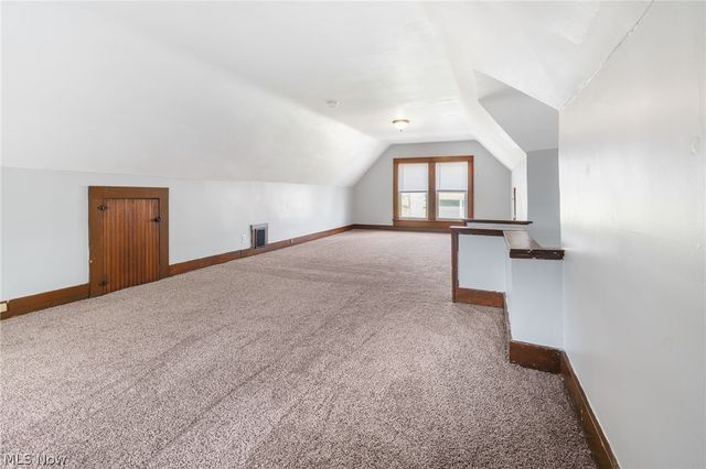 558 Nash Street, Akron, OH 44306