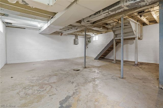 558 Nash Street, Akron, OH 44306