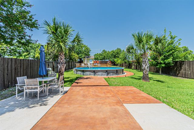 5001 Worthing Drive, Garland, TX 75043