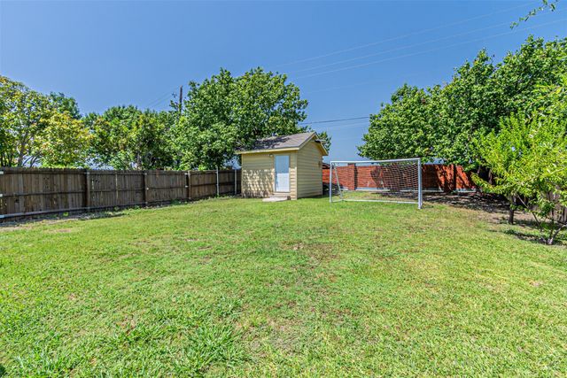 5001 Worthing Drive, Garland, TX 75043