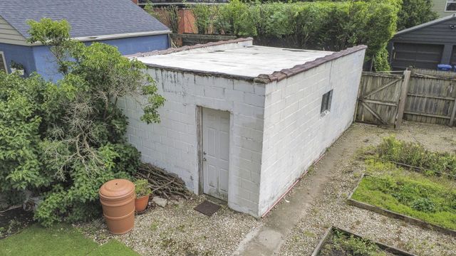 351 E Kossuth Street, Columbus, OH 43206