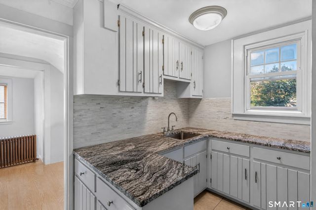 78 Waverly Avenue 2nd Floor, Milford, CT 06461