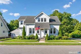 78 Waverly Avenue 2nd Floor, Milford, CT 06461