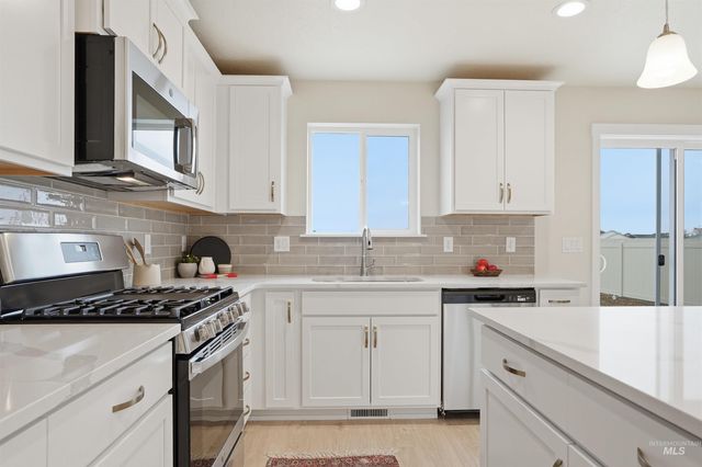 3406 W Caddisfly St., Kuna, ID 83634