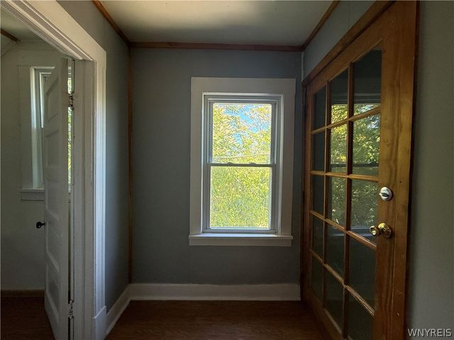 30 Hobart Street, Buffalo, NY 14206