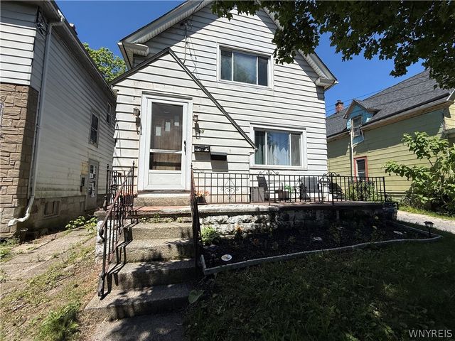 30 Hobart Street, Buffalo, NY 14206