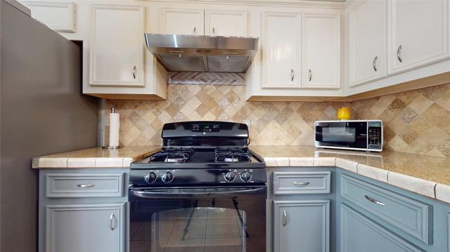 1309 Bayswater Drive, Houston, TX 77047