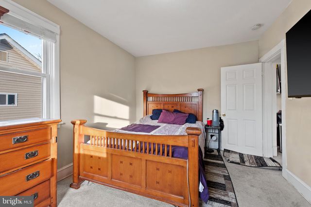 3016 WAYNE AVE, Baltimore, MD 21207