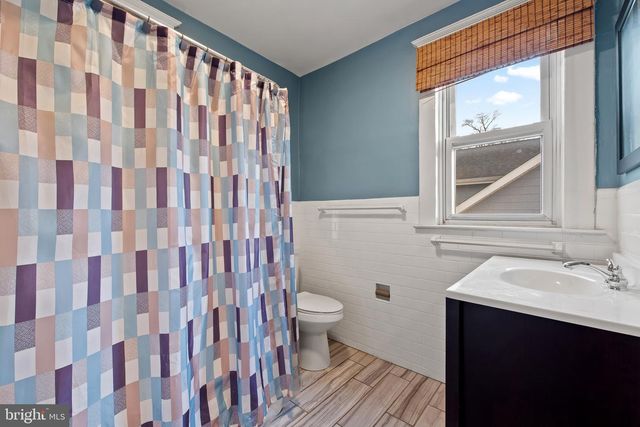 3016 WAYNE AVE, Baltimore, MD 21207