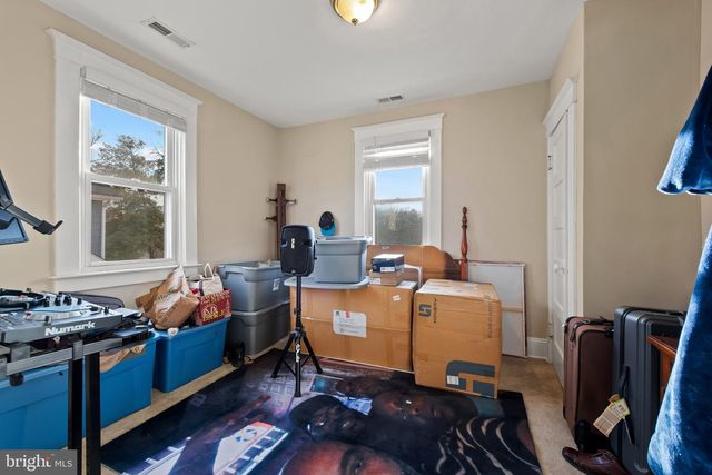 3016 WAYNE AVE, Baltimore, MD 21207