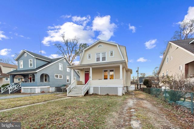 3016 WAYNE AVE, Baltimore, MD 21207