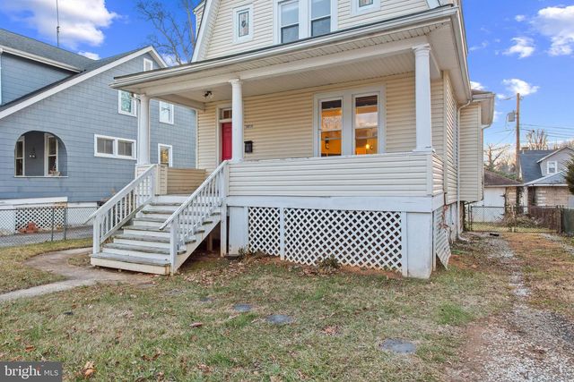 3016 WAYNE AVE, Baltimore, MD 21207