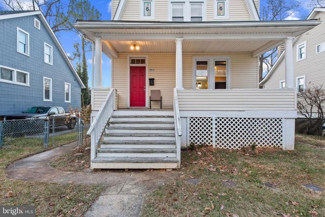3016 WAYNE AVE, Baltimore, MD 21207