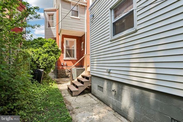 1015 S 47TH ST, Philadelphia, PA 19143