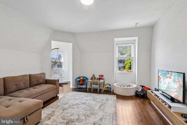 1015 S 47TH ST, Philadelphia, PA 19143
