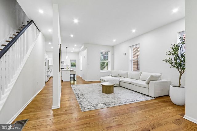 1015 S 47TH ST, Philadelphia, PA 19143