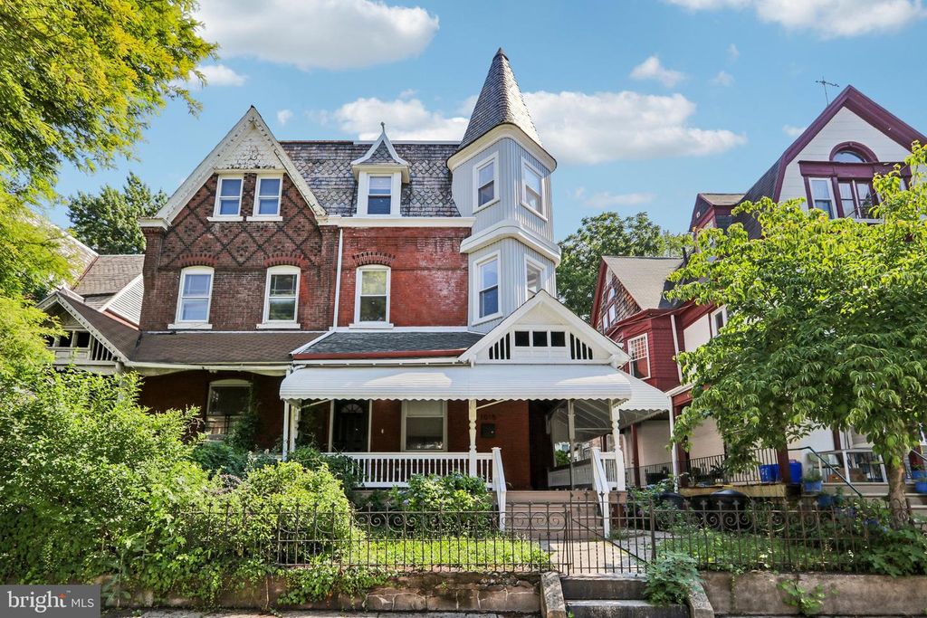 1015 S 47TH ST, Philadelphia, PA 19143