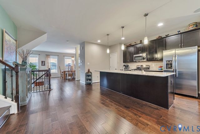 11401 Hayloft Ln, Glen Allen, VA 23060