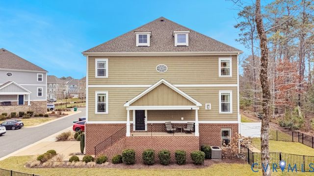 11401 Hayloft Ln, Glen Allen, VA 23060