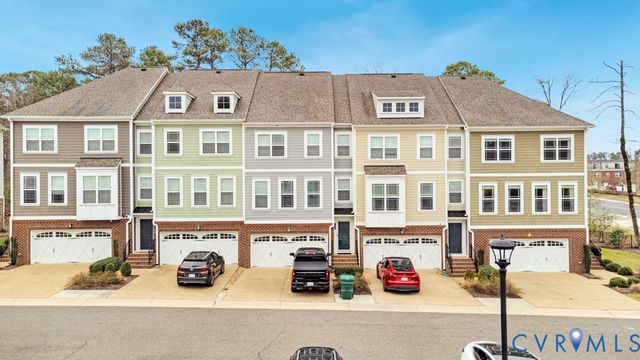 11401 Hayloft Ln, Glen Allen, VA 23060